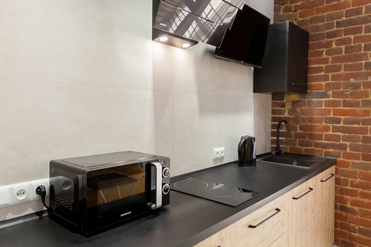 Leogrand One-Bedroom Apartments On Tugan-Baranovskogo 24 Lviv Ngoại thất bức ảnh